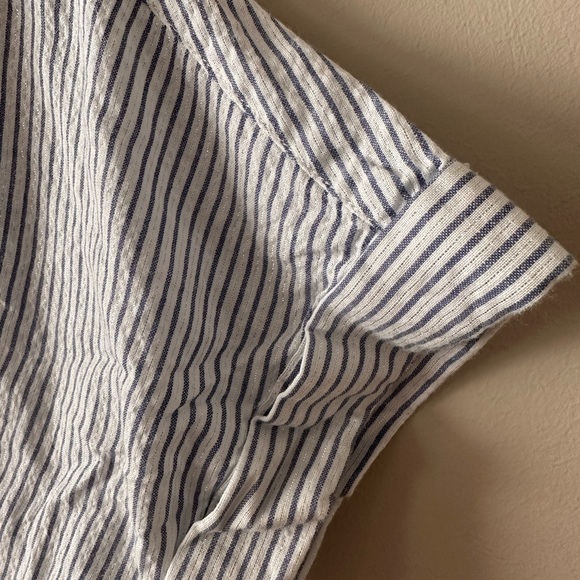 rebellion striped tie front shirt - Picture 3 of 4